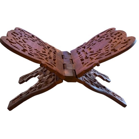 FINAL PRICE! “Rare” Vintage Carved Solid Wood Bible/Book Holder, - Picture 2 of 11